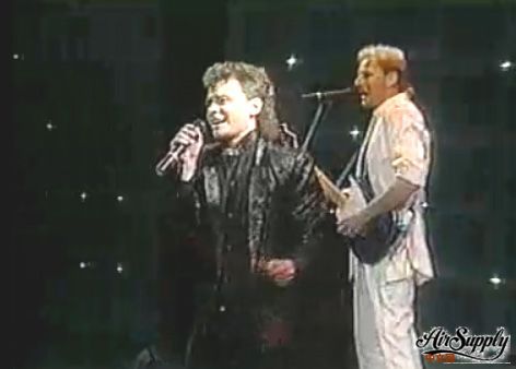 vina del mar live 1987_edited-1.jpg